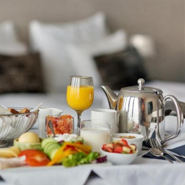 Breakfast in Bed