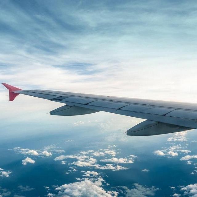 Roundtrip Flights to Maui