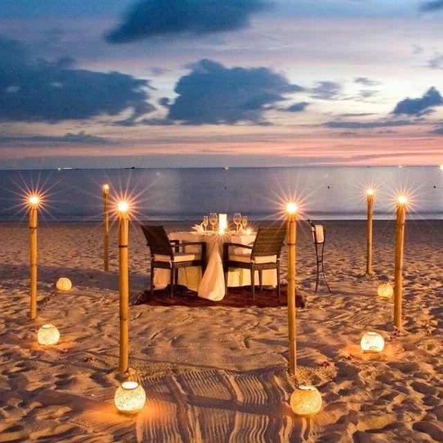 Twilight Dinner for Two