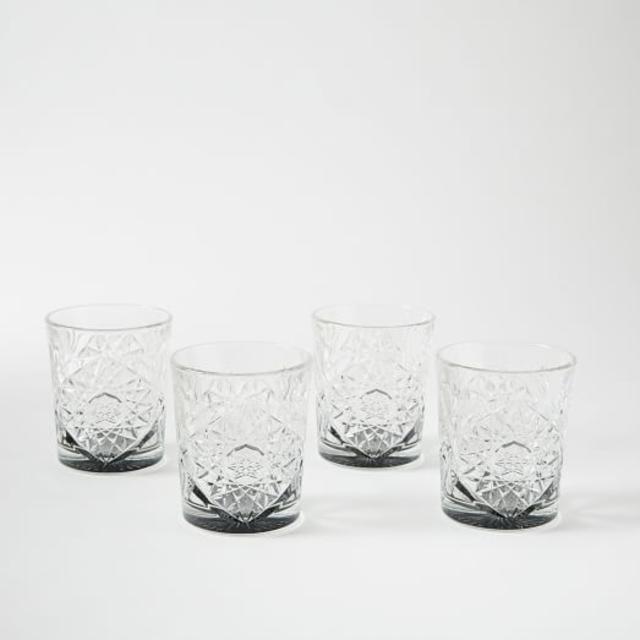 Decorated Hobstar Glassware Set