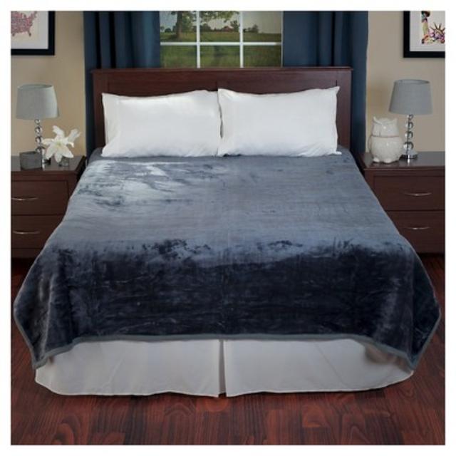 Yorkshire Home Soft Heavy Thick Plush Mink Blanket product details page