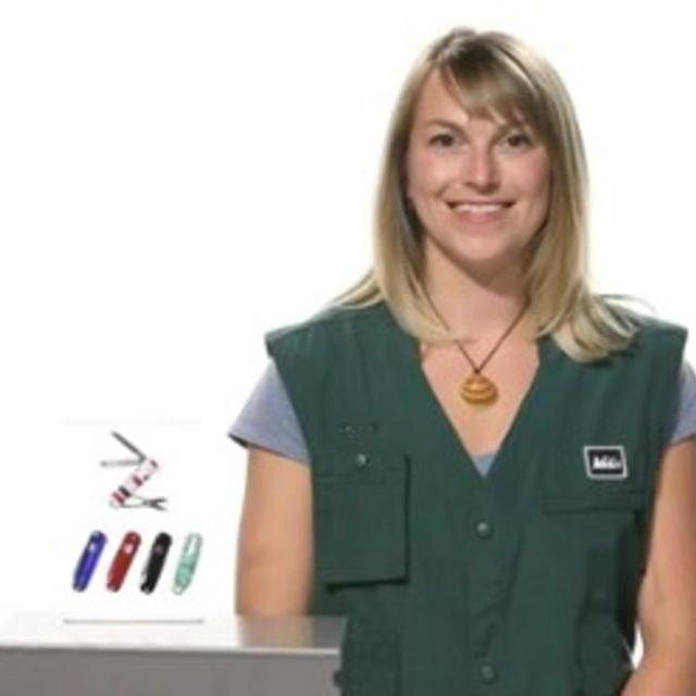 Swiss Army Classic Knife - REI.comREI Garage Logo