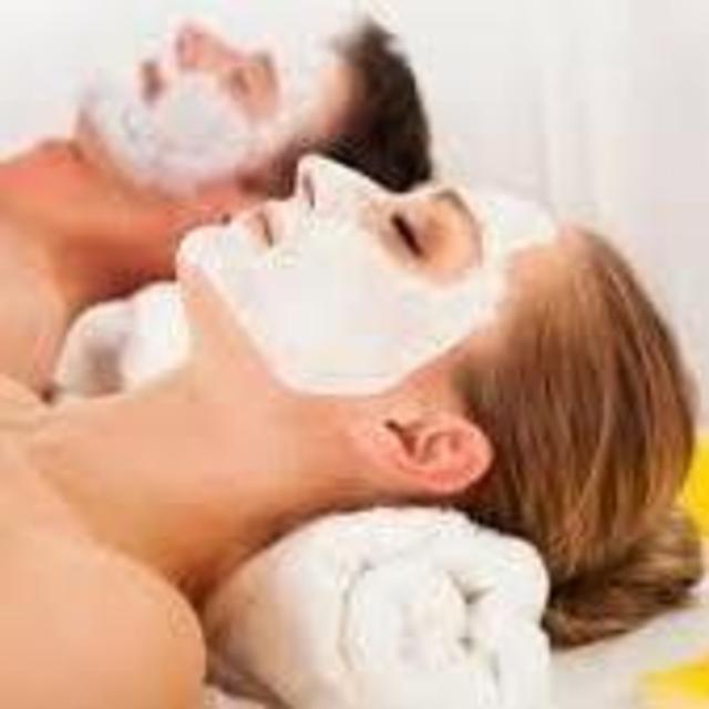 Honeymoon Couples Facial in Cabin
