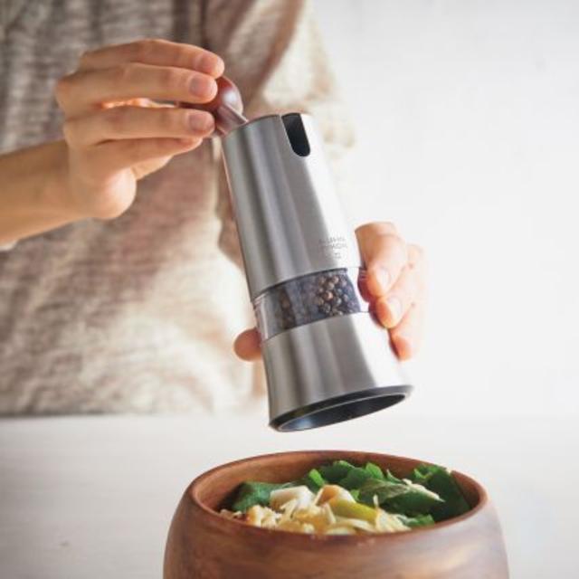 Kuhn Rikon Stainless Steel Ratchet Mill