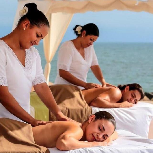 Honeymoon Couples Massage