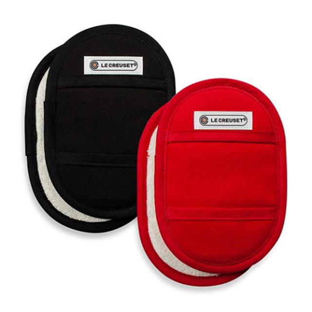 Le Creuset® Fingertip Pot Holders (Set of 2)Le Creuset