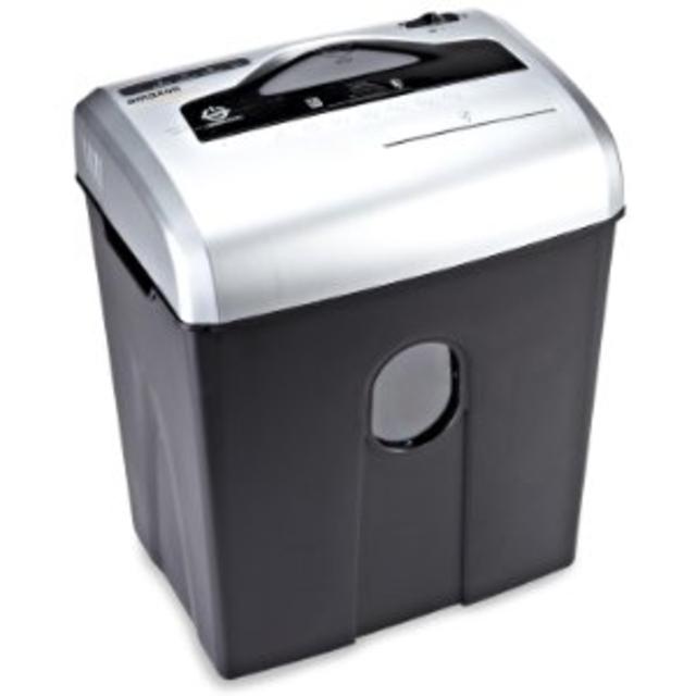 AmazonBasics 12-Sheet Cross-Cut Paper, CD, and Credit Card Shredder