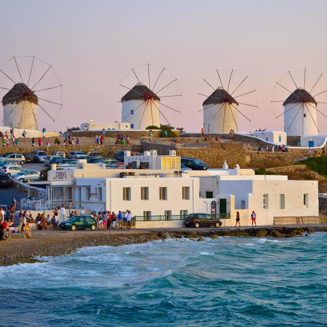 Honeymoon Excursion to Mykonos