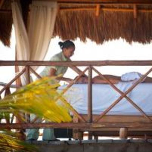 Beachfront Sky Massage