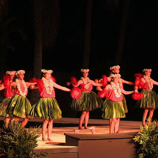 Honeymoon Luau Experience Tickets