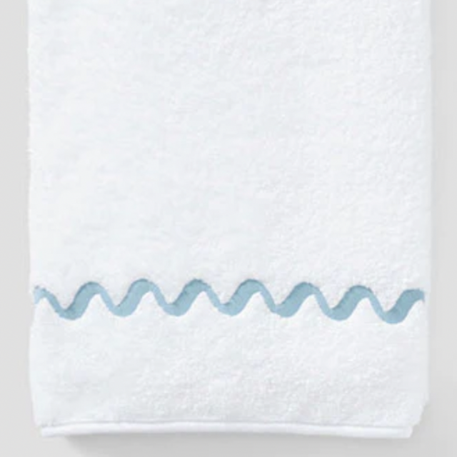 Wave Embroidered Bath Towel