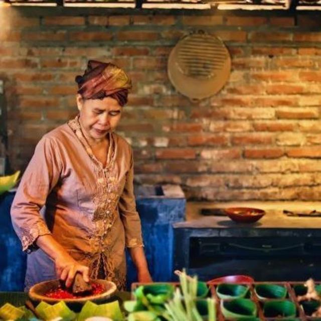 Honeymoon: Balinese Cooking Class