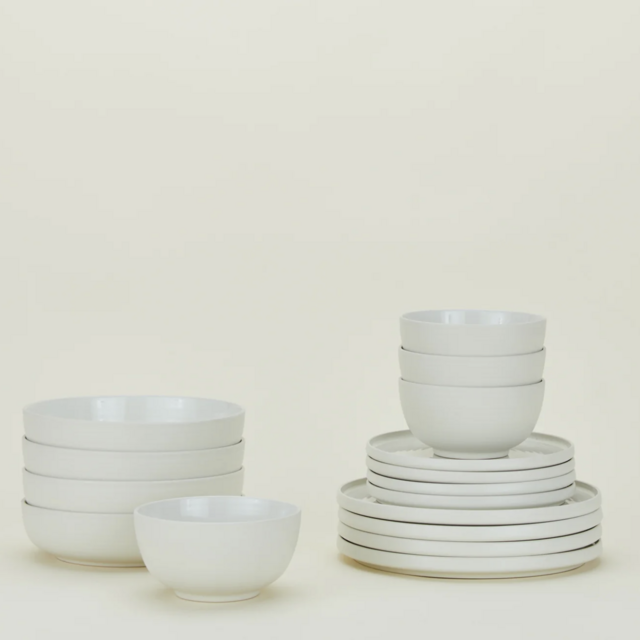 Essential Dinnerware, 16 Piece Set