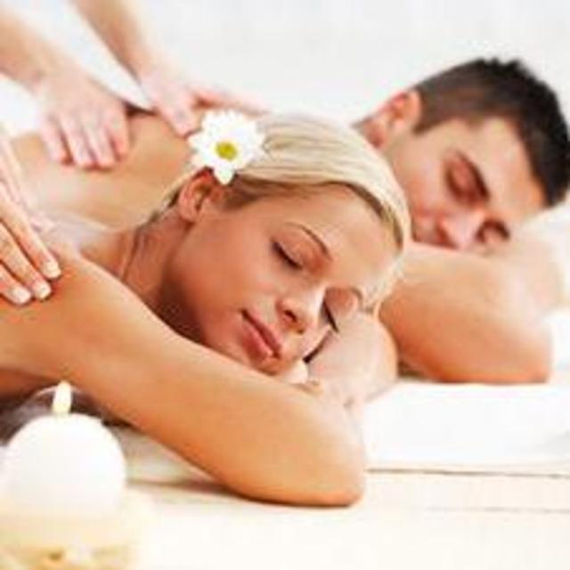 Honeymoon Couples Massage