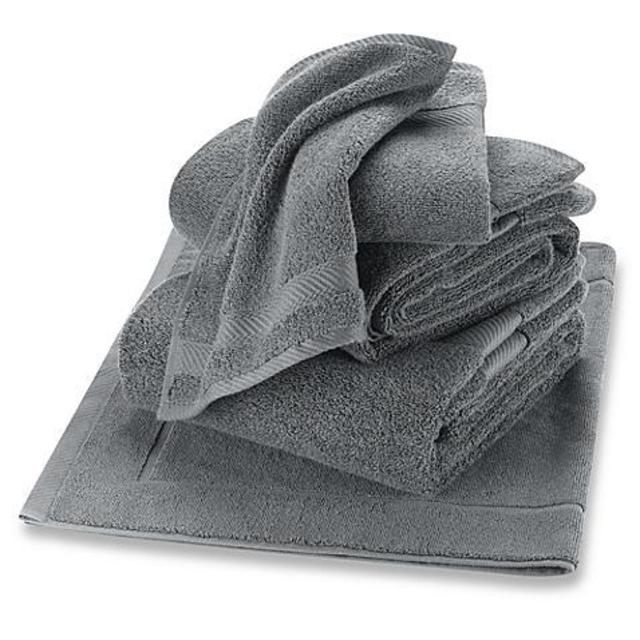 Wamsutta® Duet Hand Towel in Pewter