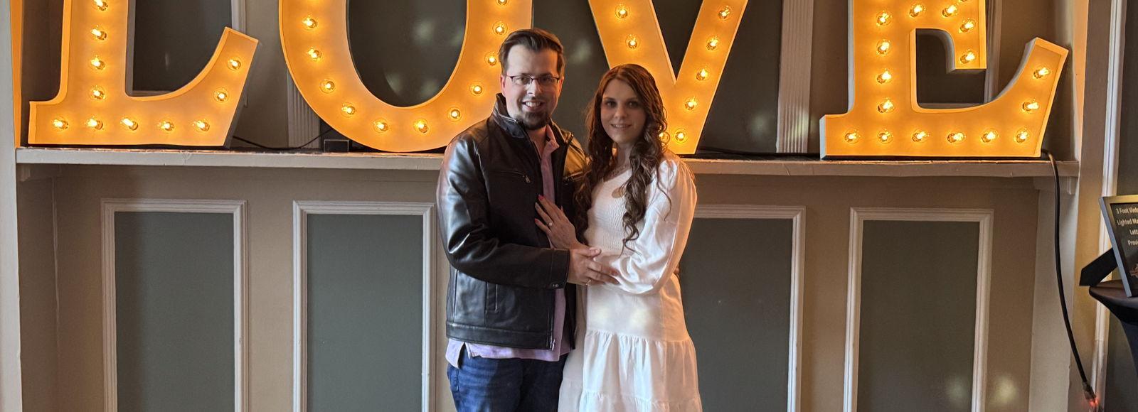 Lindsay Kurina and Matthew Furtado's Wedding Registry on Zola