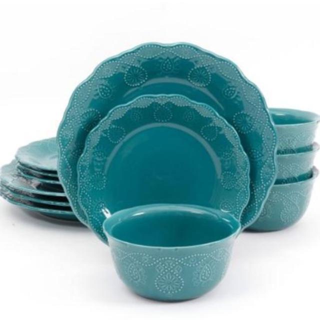 The Pioneer Woman Cowgirl Lace 12-Piece Dinnerware Set in TEAL