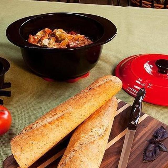 5.5 Qt. Versa 100% Ceramic Sauce Pot with Cover