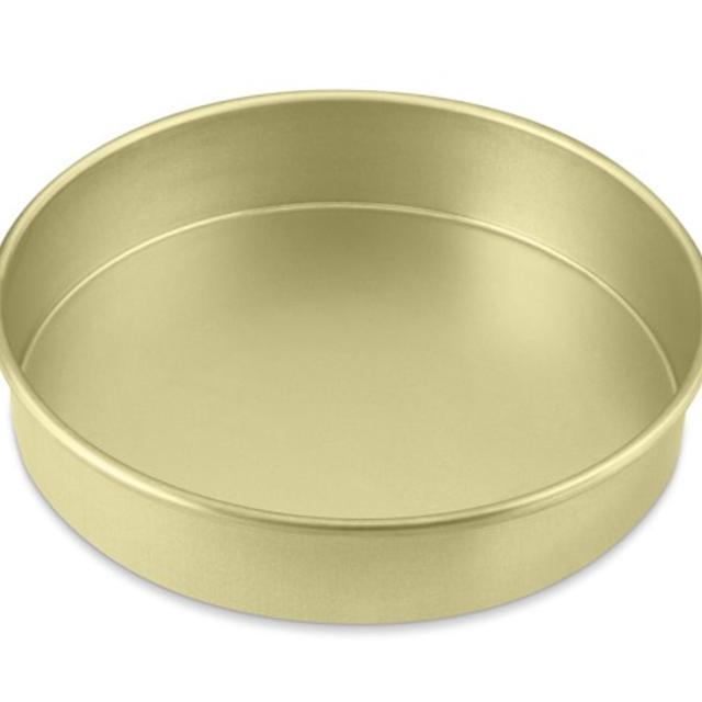 Williams-Sonoma Goldtouch® Nonstick Round Cake Pan, 10",