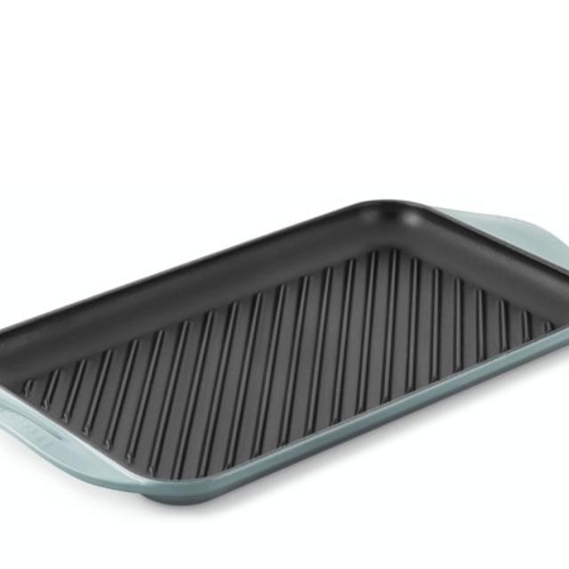 Le Creuset Signature Cast-Iron Double-Burner Skinny Grill, Ocean