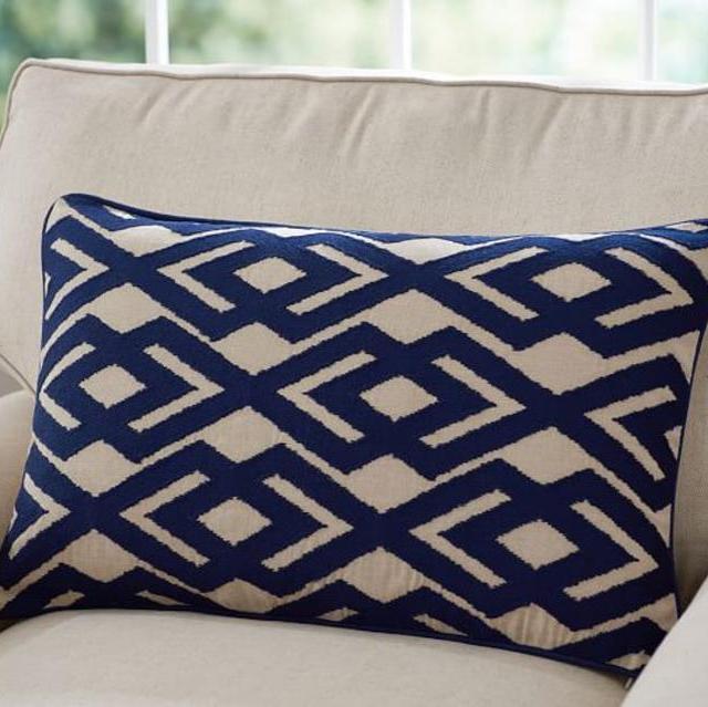 Leigia Embroidered Lumbar Pillow Cover, 16 x 26", Blue