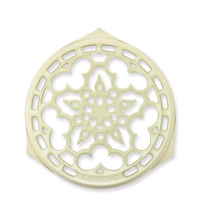 Le Creuset Heritage Cast-Iron Deluxe Round Trivet, 9"
