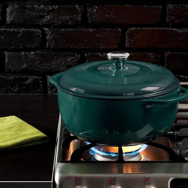 Lodge Enameled Dutch Oven