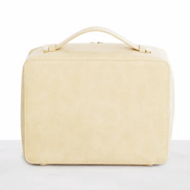 Beis - The Cosmetic Case