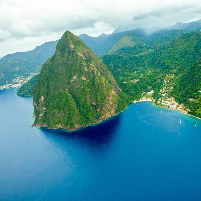 Round Trip Helicopter Ride from the Airport to the Resort