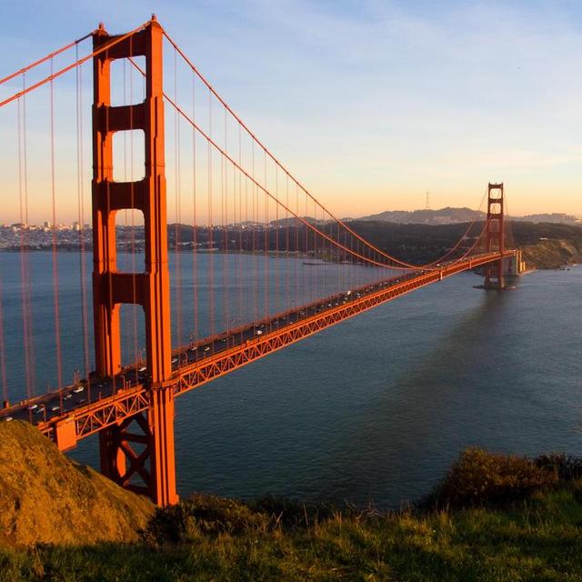 Golden Gate Bridge Champagne & Mimosa Sail