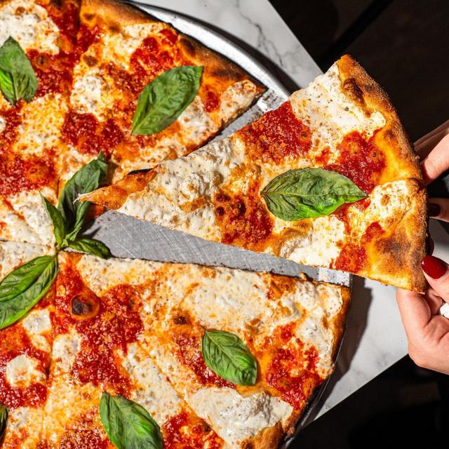2 Slices of New York Pizza