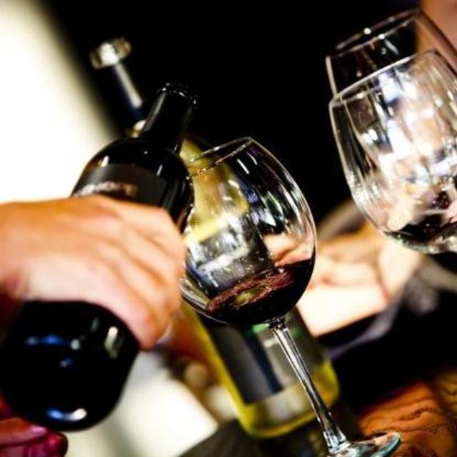 HONEYMOON Wine Tasting