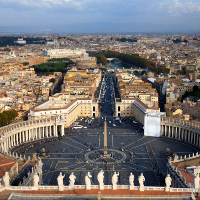 Private Vatican and Necropolis Tour