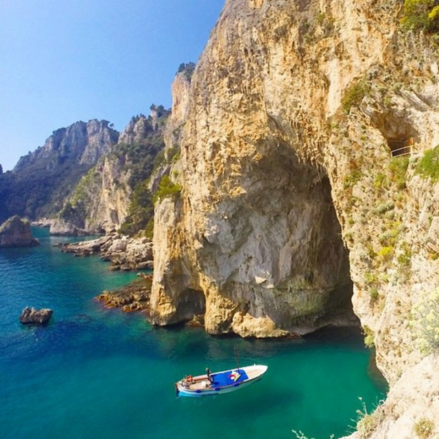 Private Boat Tour of Capri