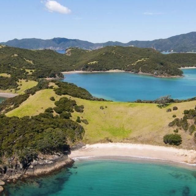 Honeymoon Fund - Private Beach Experience