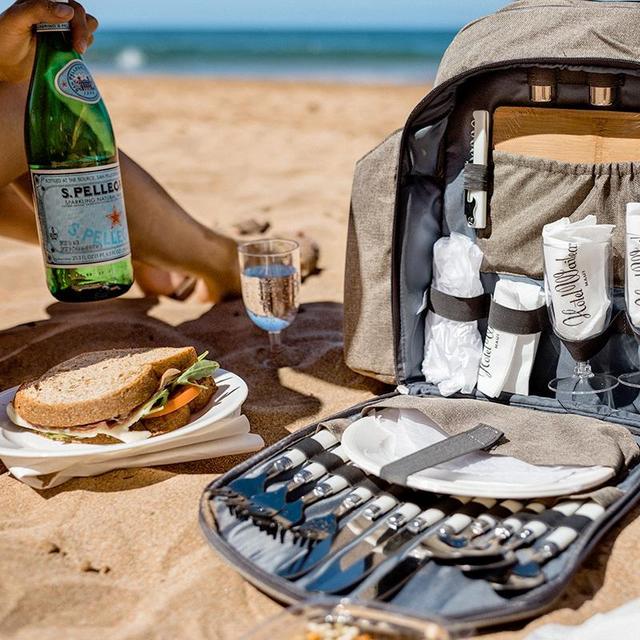 Honeymoon Excursion: Beach Picnic