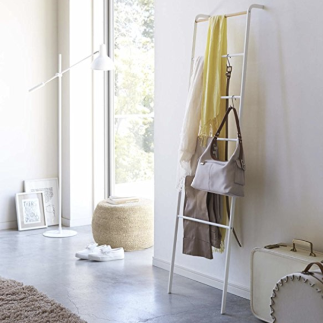 Leaning Ladder Rack White