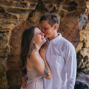 Lizz Hughes and Ron Gulling's Wedding Registry on Zola