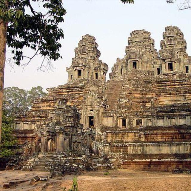Visit to the Ta Prohm and Ta Keo Temples