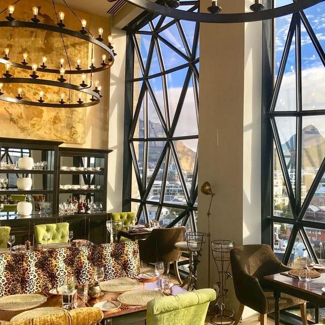 Rooftop dinner in Capetown