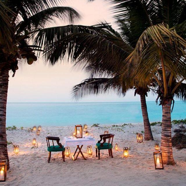 Beach dinner Mozambique