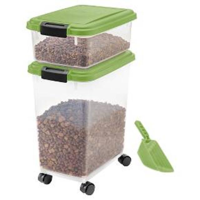 IRIS Airtight Pet Food Storage Set in Green