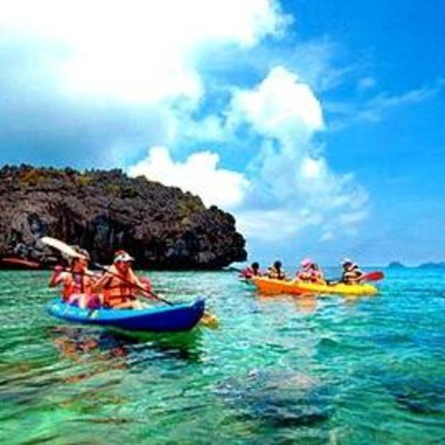 Kayaking and Lunch Day Trip in Koh Samui