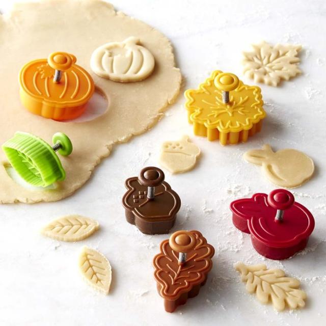 Williams-Sonoma Ultimate Fall Pie Crust Cutters, Set of 6