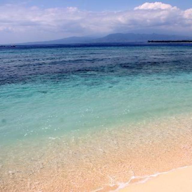 Beach front accommodation on Gili Meno