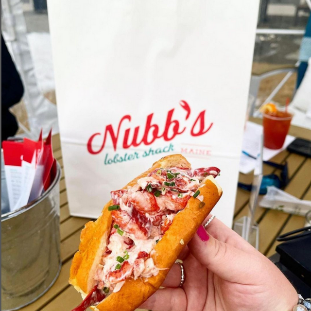 Lobster Rolls + Cliff House Ale at Nubb's Lobster Shack