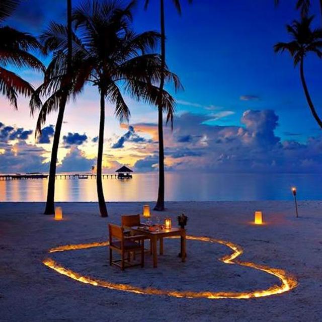 Romantic Dinners in the Maldives