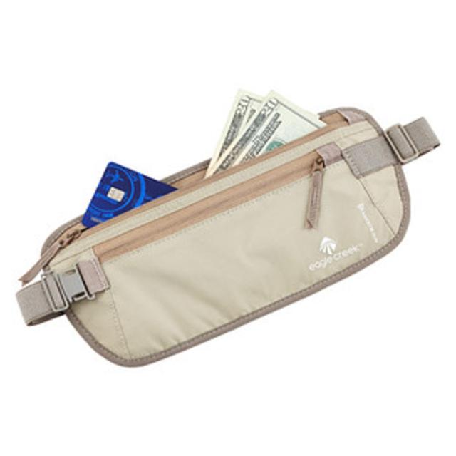 Eagle Creek RFID-Blocking Undercover Deluxe Money Belt