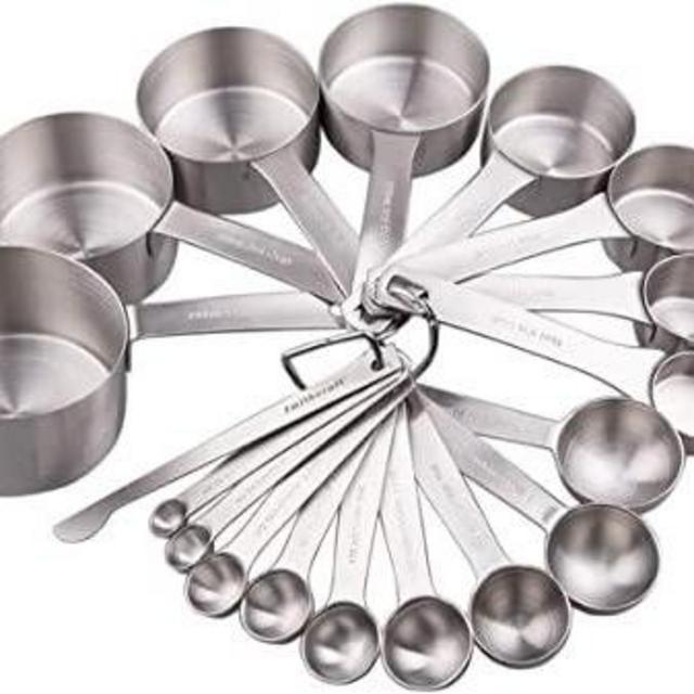 8 Measuring cups + 9 Measuring Spoons Set