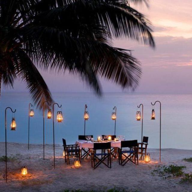 Romantic Starlit Dinner at Benguerra Island